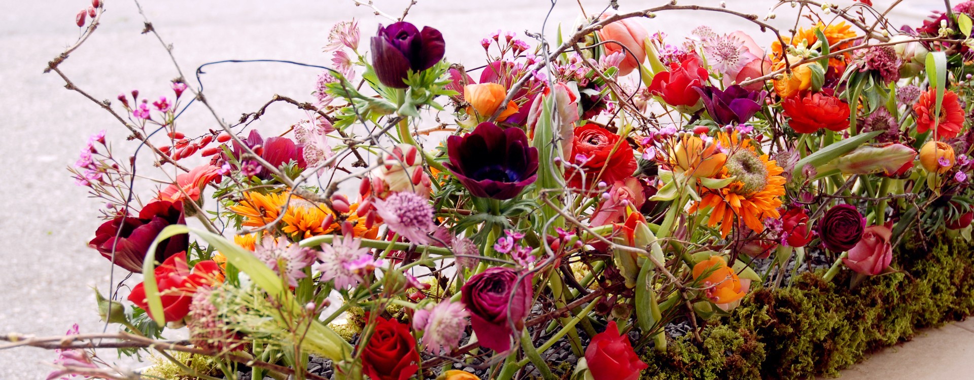 Trauer und die Symbolik der Blumen Trauer und die Symbolik der Blumen
